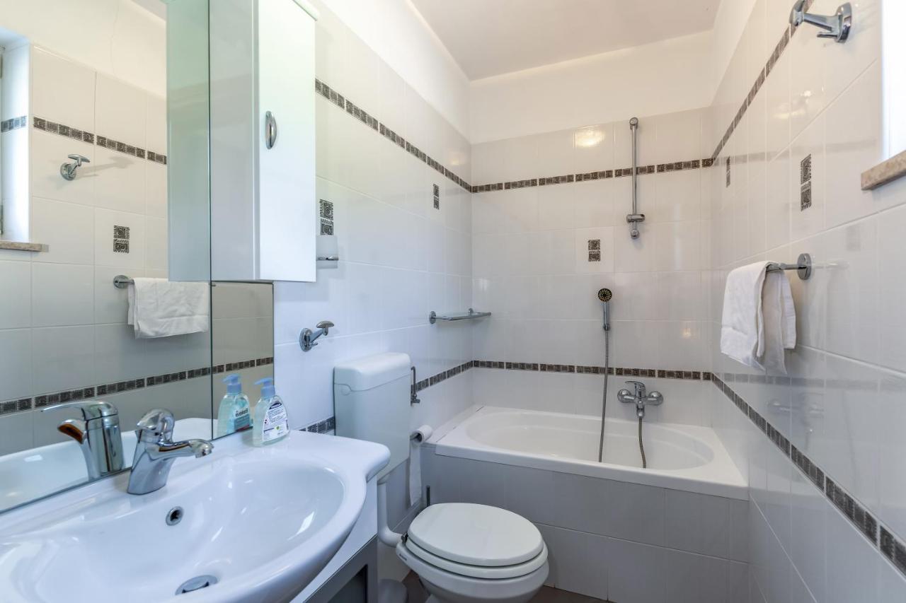 Villa Rea Brseč Екстериор снимка