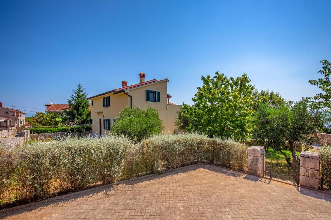 Villa Rea Brseč Екстериор снимка